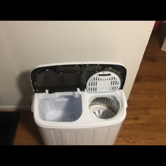 New Potable Washing & Drying Machine - Picture 4 of 5